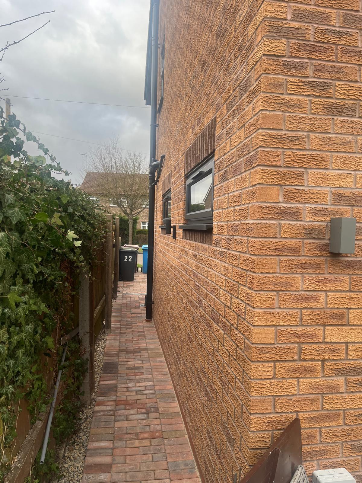 builders Hull Howdale road